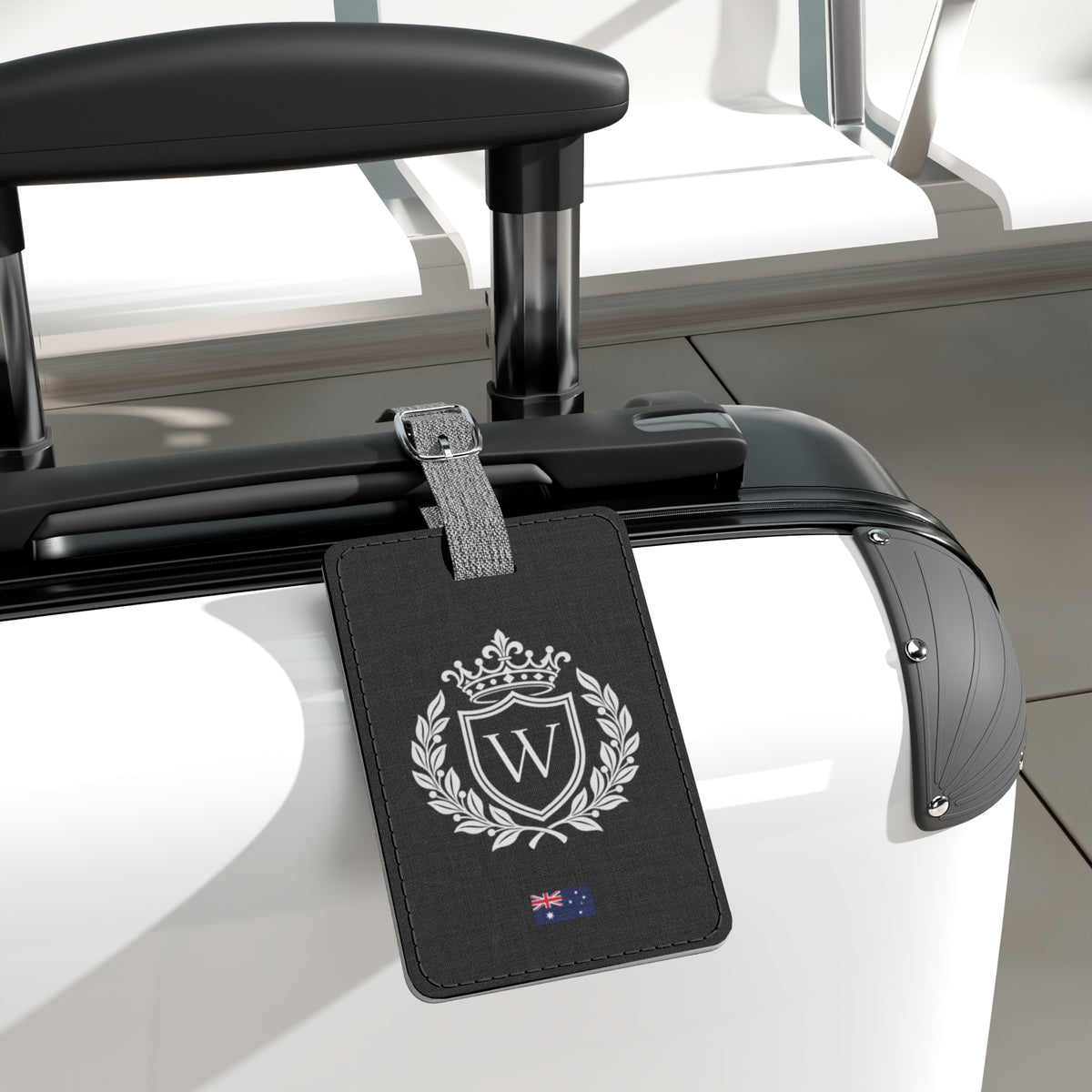Personalized Australian Flag Luggage Tag - Heraldic Crest & Initial | Australia Heritage Travel Accessory