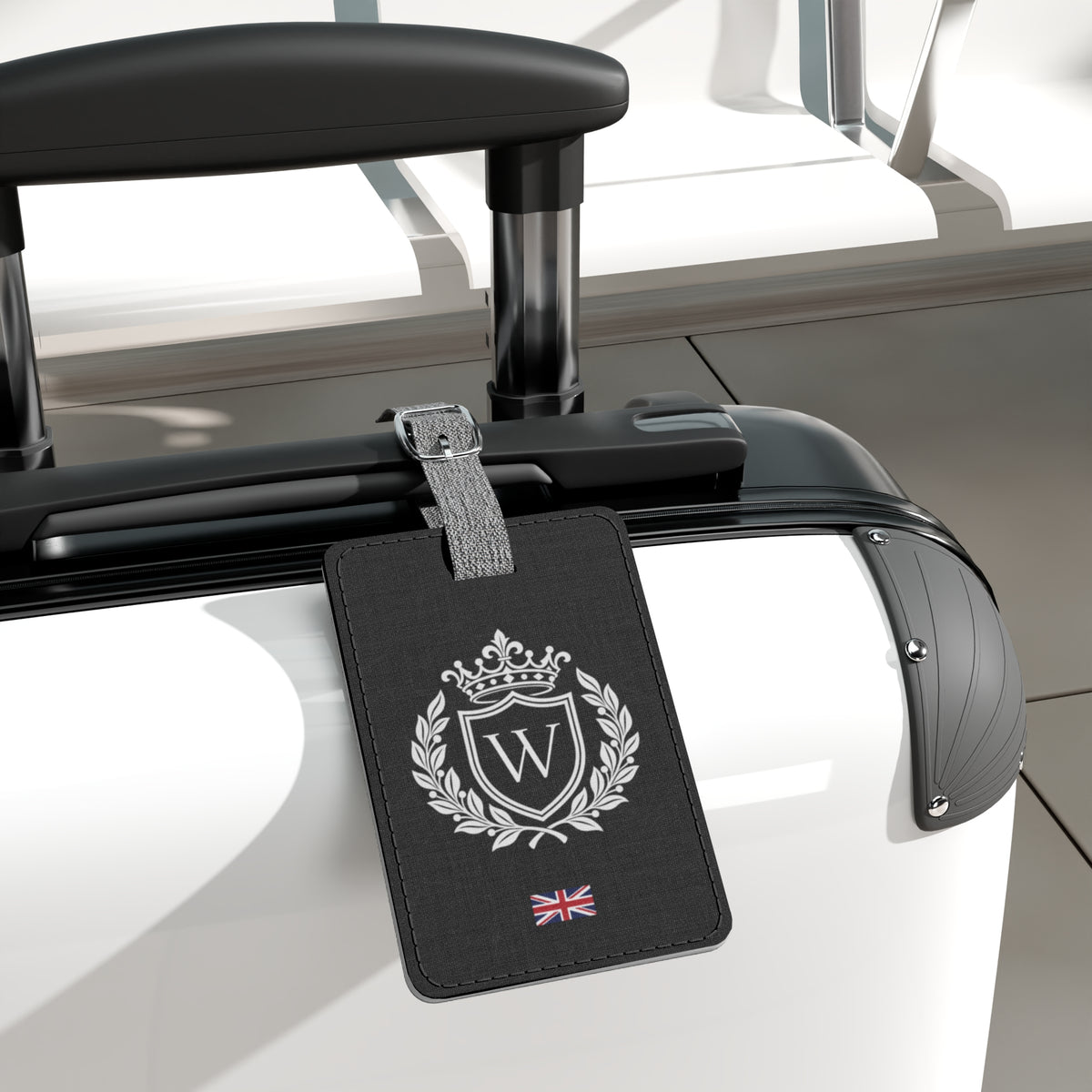 Personalized British Flag Luggage Tag - Heraldic Crest & Initial | UK Heritage Travel Accessory