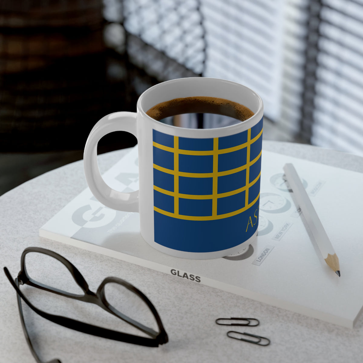 Personalized Sweden Flag Mug, Custom Swedish Heritage Coffee Cup, 20oz Ceramic Mug, Swedish Flag Pattern, Sweden Gift